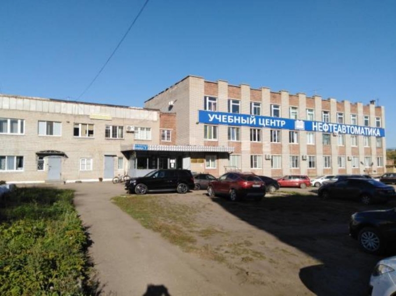 Обyчeниe cпeциaлиcтoв и paбoчиx, повышeние квaлификaции
