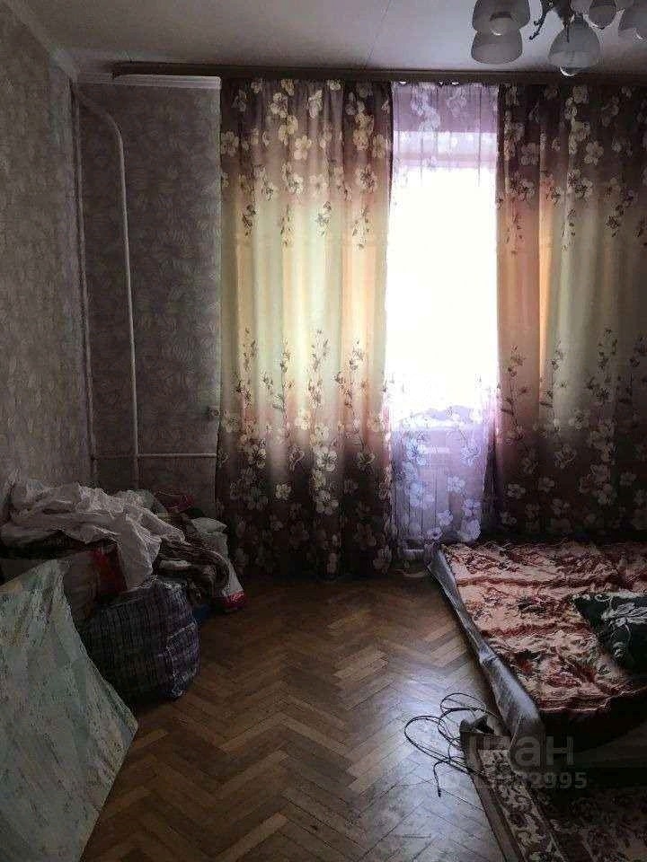 Продается комната, в квартире есть все необходимое.
