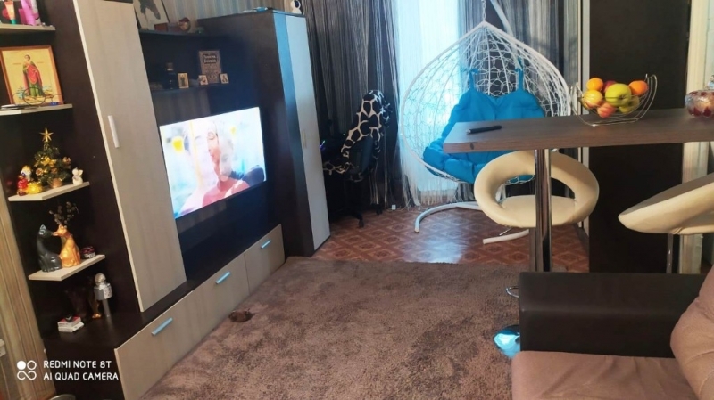 Продам 3-комнатную квартиру в развитом районе по доступной цене.