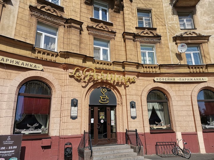 Продаю 2 ком квартиру в центре Петрозаводска
