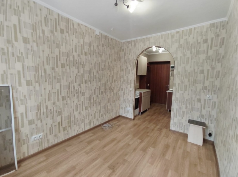 Продаю квартиру 14 кв. м