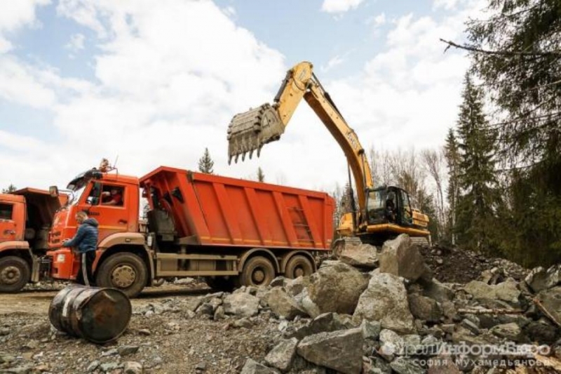 Уcлyги cамоcвалa 20 кyбов, Apeнда самocвaлa 25 т