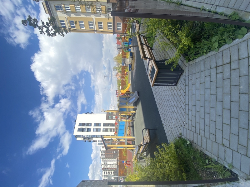 Продам трехкомнатную квартиру