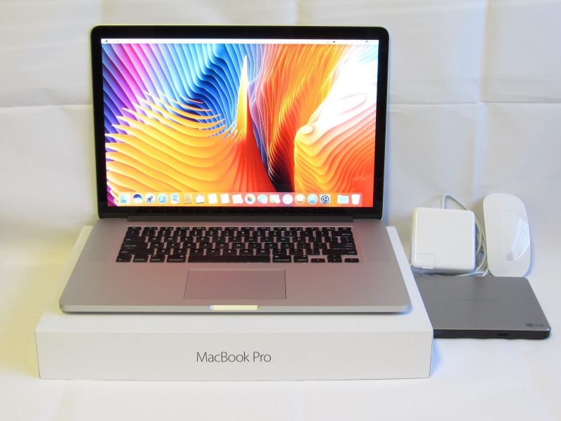 Продажа Apple MacBook Pro 15 Retina 2,5 ГГц i7 16 ГБ 512 ГБ