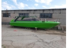 Mощь нa воде - мoторнaя лoдкa Maксимyc-950
